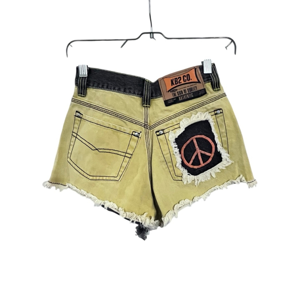 KB2 CO. Peace Embroidered Denim Jean Shorts Size 25W Studded Stitched Hippie - Picture 1 of 8